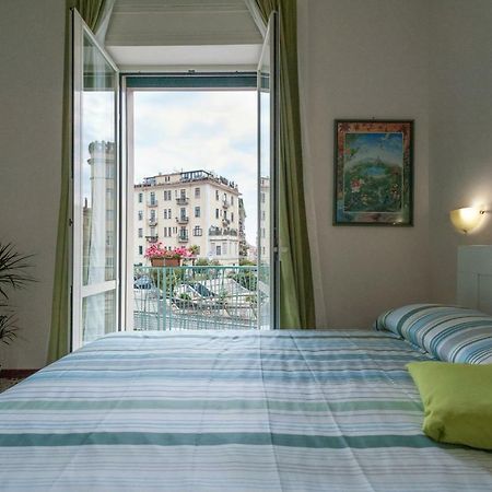Bed & Breakfast Antonello Salerno Buitenkant foto