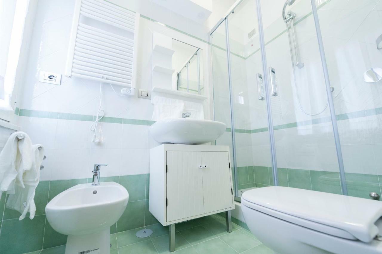 Bed & Breakfast Antonello Salerno Buitenkant foto